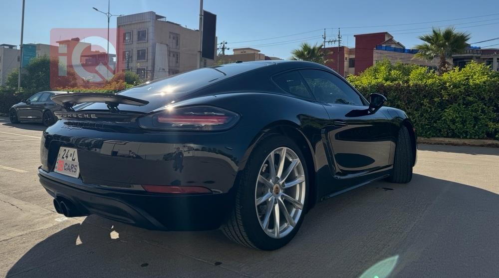 Porsche Cayman